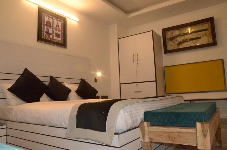 Bedroom 2, Divy Villa, Jaipur