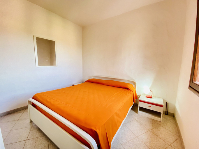 Bedroom 3, Casa Vacanza Maddy Vista Mare, Nuoro