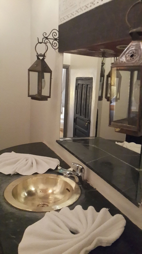 Bathroom 5, Riad Les Jardins d'Henia, Marrakech