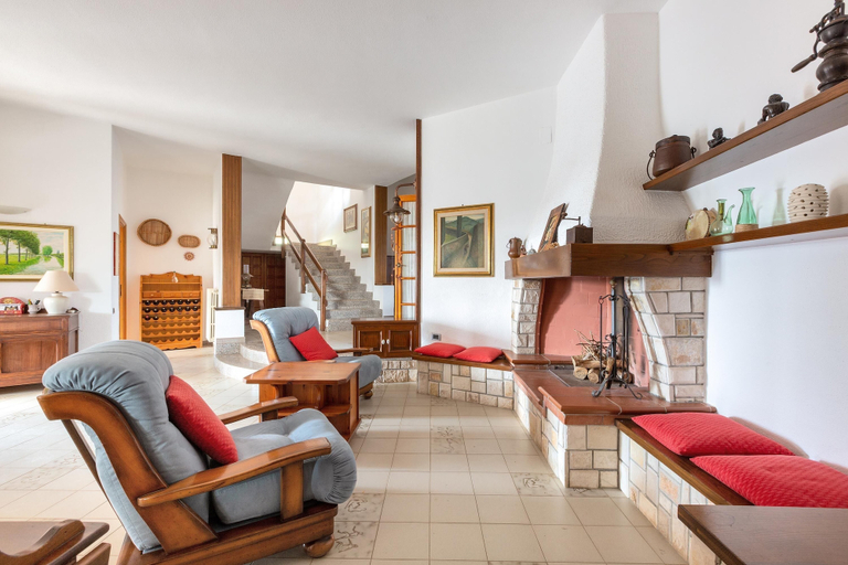 Others 1, Villa Alice, Lecce