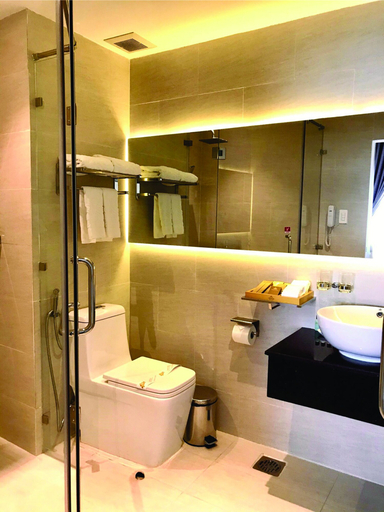 Bathroom 4, Elizabeth Hotel, Thủ Dầu Một