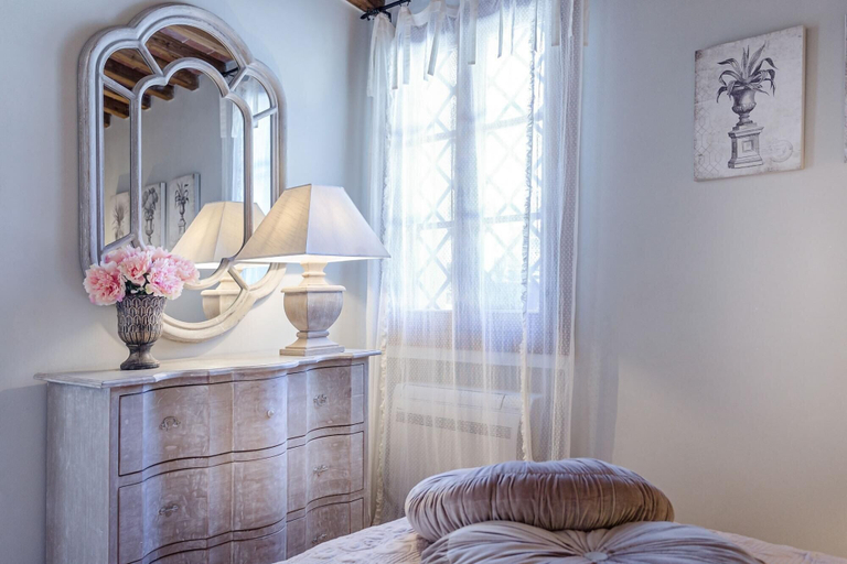 Bedroom 3, Rosyabate Cottage in Uzzano, Pistoia