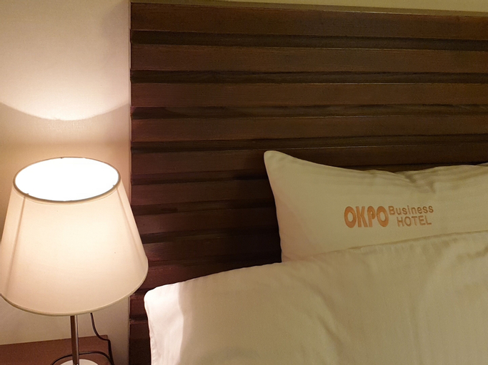 Okpo Business Hotel, Geoje
