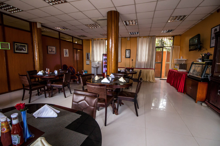 Food & Drinks 4, Sir Jose Hotel, Kampala