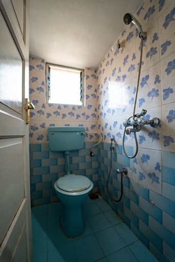 Bathroom 4, Nelmar Nest Guest House, North Goa