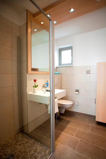 Bathroom 3, Hotel Müritzperle, Mecklenburgische Seenplatte