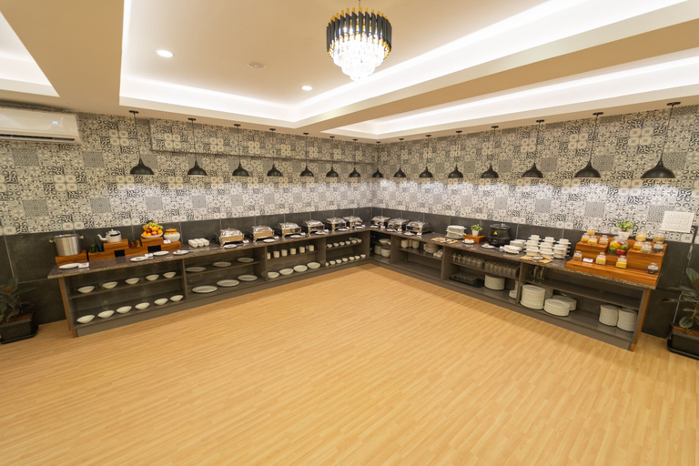 Food & Drinks 5, Clarks Inn, Airport Bangalore, Bangalore