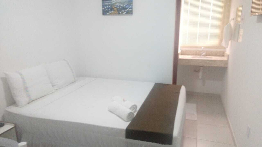 Bedroom 2, Hotel Alelos, Ituaçu