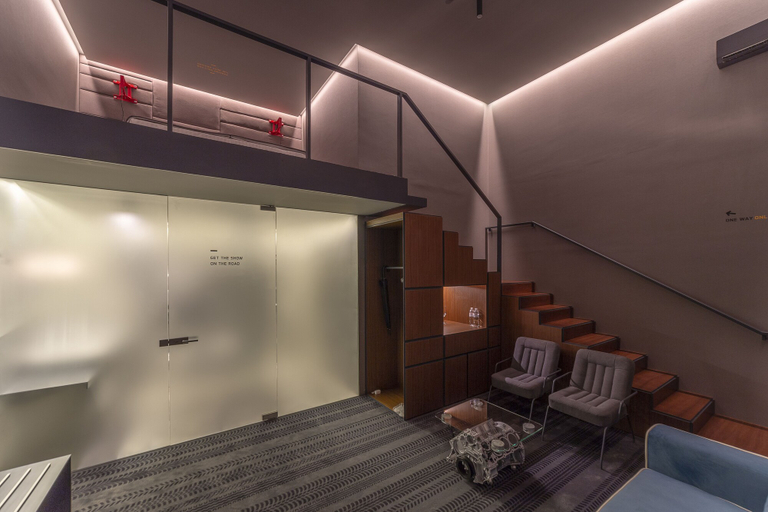 Others 4, Design Hotel Road, Kyievo-Sviatoshyns'kyi