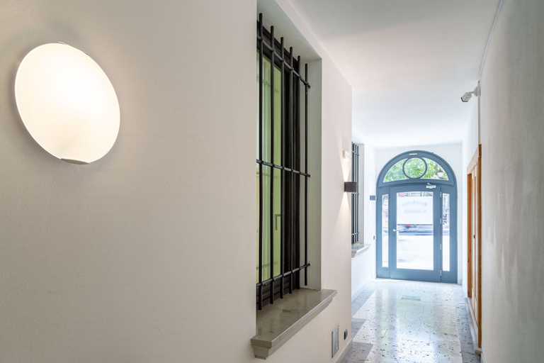 Others 4, Residence Garibaldi, Trieste