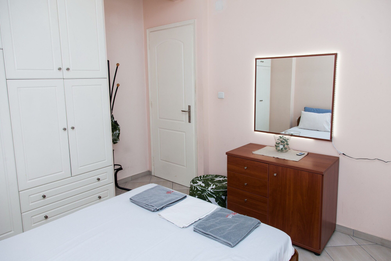 Bedroom 2, Cozy apt in Peristeri near Metro station, Attica