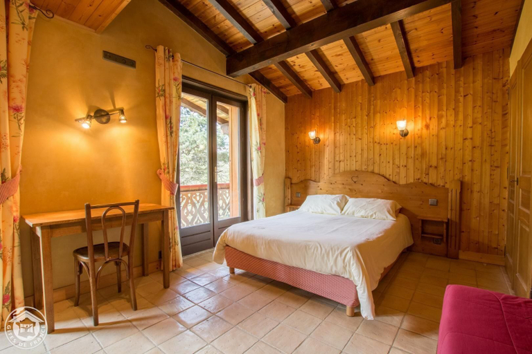 Bedroom 3, Le Bois des Louison, Haute-Savoie