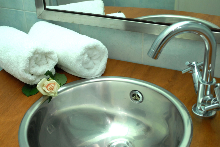 Bathroom 5, Karystion, Central Greece