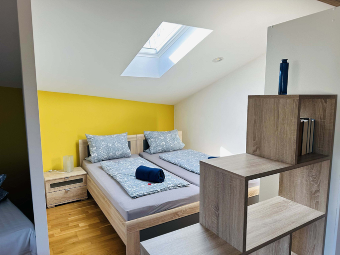 Bedroom 5, Ferienwohnungen Bachblick, Traunstein