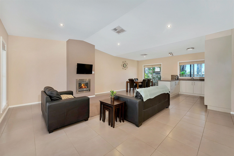 Others 5, Kennedy Holiday Villas, Corowa