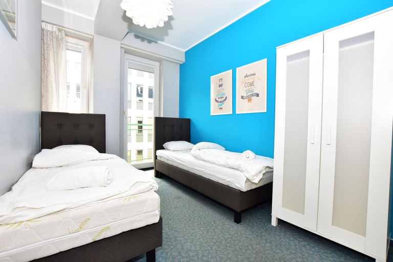Bedroom 3, DUKES ApartHostel - Old Town, Środa Śląska