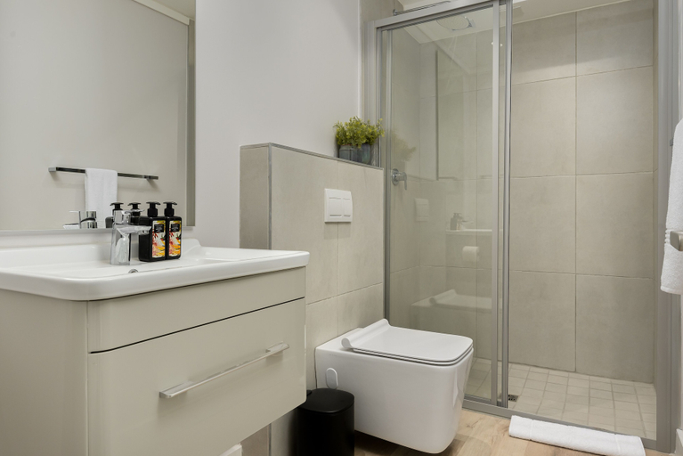 Bathroom 4, Burmeister on Park 505, City of Cape Town