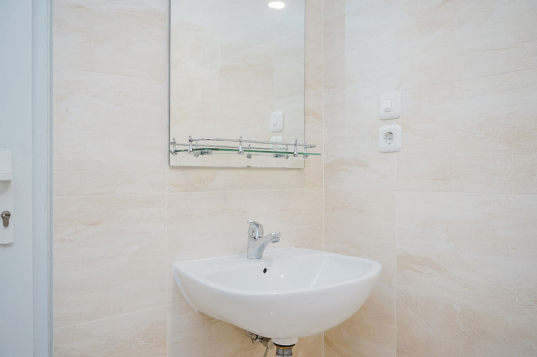 Bedroom 5, Highest Value 3BR Kondominium Golf Karawaci Apartment, Tangerang
