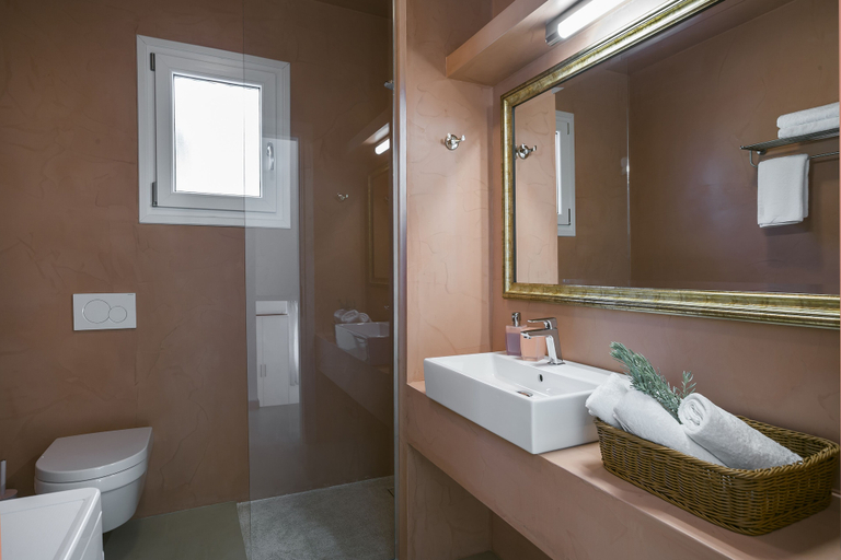 Bathroom 3, Apollonides Seafront Villa 1 “Aoede”, Ionian Islands
