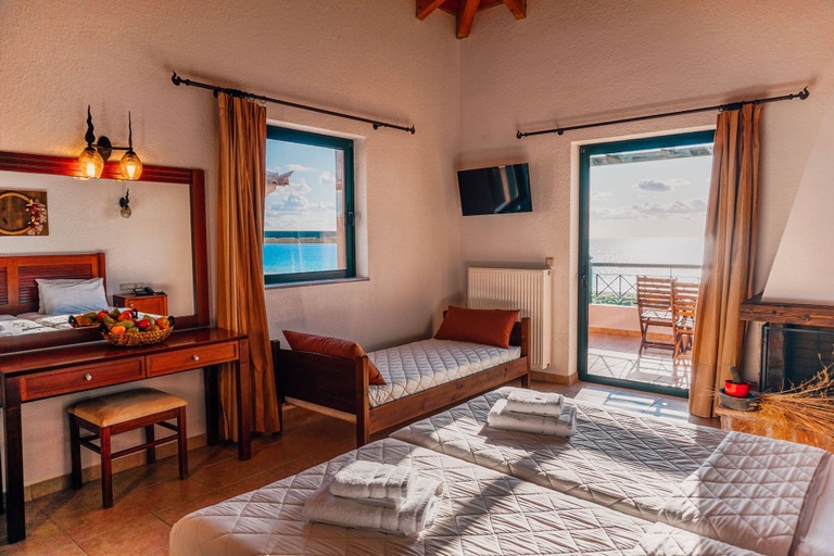 Bedroom 3, Hotel Natura Club & Spa, Peloponnese