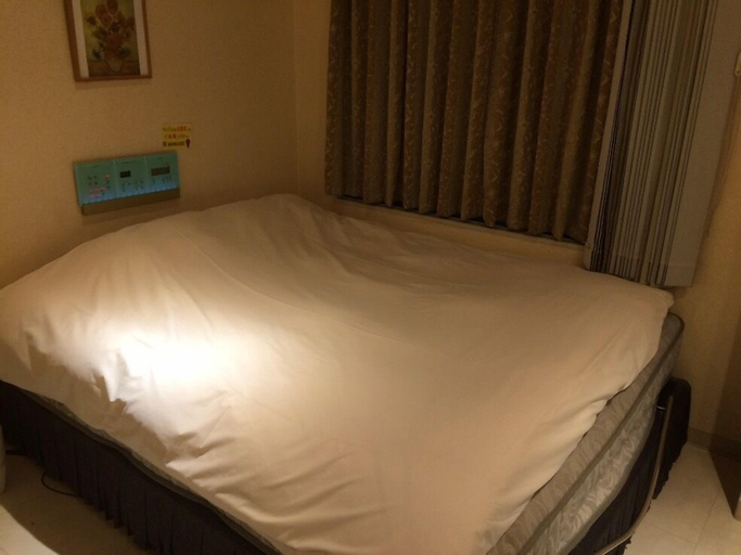 Bedroom 25
