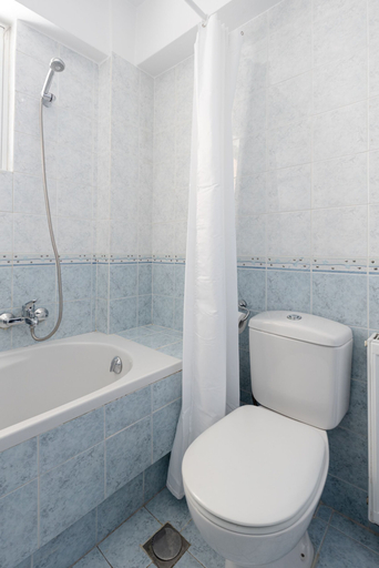 Bathroom 3, Ideal 1 BR Apartment in Petralona, Attica