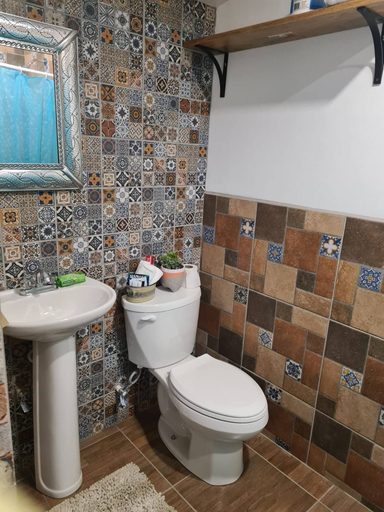 Bathroom 4, El Mezquite Hotel Mexicano Hab 1 la Catrina, Ensenada