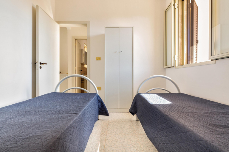 Room 2, 2226 Carlotta`s House by Barbarhouse, Lecce