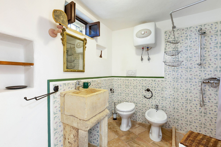 Bathroom, 2073 Trulli li Corsari - Trullo Grande by Barbarhouse, Lecce