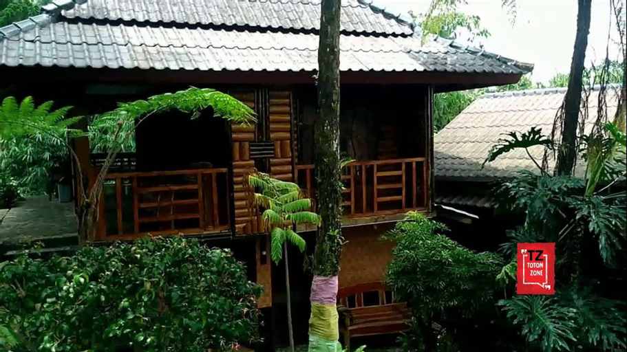 Exterior & Views 2, Villa Bidadari, Bogor