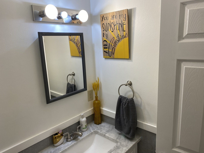 Bathroom 5, Dream Away Home Exclusive, Saint Charles
