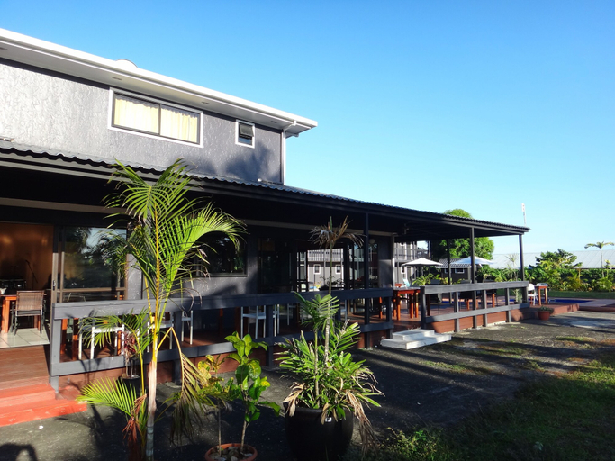 Exterior & Views 2, Travellers Point Hotel, Vaimauga West