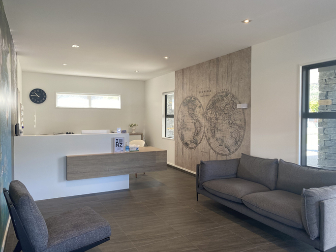 Others 5, Grand Suites Murchison, Tasman