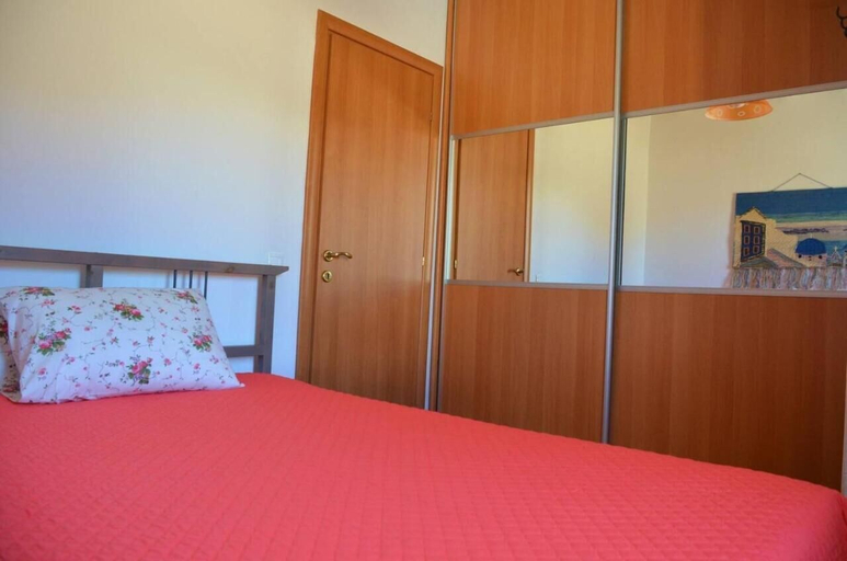 Bedroom 4, Beautiful Apt In Ano Mera Village, South Aegean