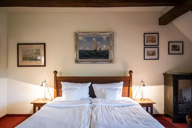 Bedroom 2, Hotel & Restaurant Gutshaus Ludorf, Mecklenburgische Seenplatte
