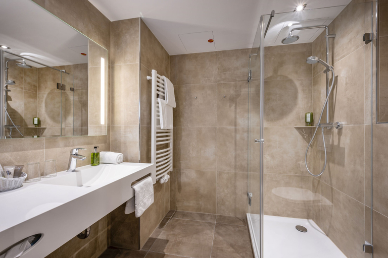 Bathroom 4, AVALON Hotel Bad Reichenhall, Berchtesgadener Land