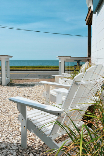 Others 5, The Heights Hotel, Barnstable