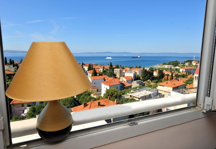 Others 4, Sunset Apartment, Split