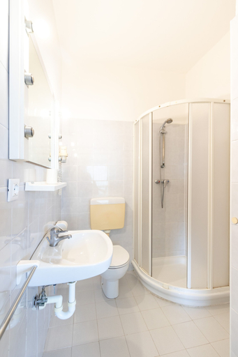 Bathroom 3, Yachting Residence, Udine