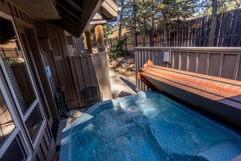 Sport & Beauty 2, Aquila Lodge 5, Deschutes