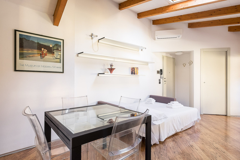 Others 4, Chez Cristina by Wonderful Italy, Bologna
