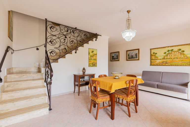 Others 4, 2348 Villino Mareluce by Barbarhouse, Lecce