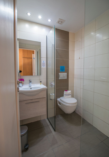 Bathroom 4, Kordistos Hotel, South Aegean