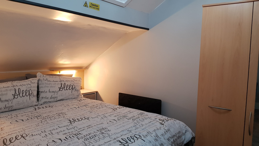 Bedroom 3, Impeccable 2-bed Apartment in Blackpool, Blackpool