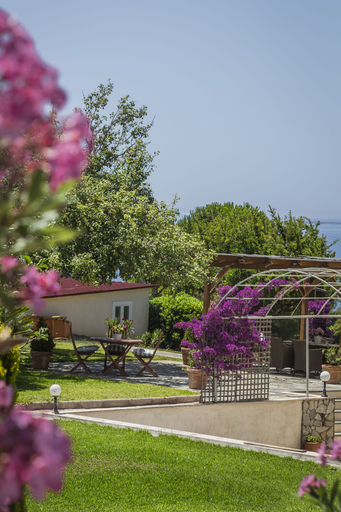 Exterior & Views 2, Panorama Fanari Studios & Apartments, Ionian Islands