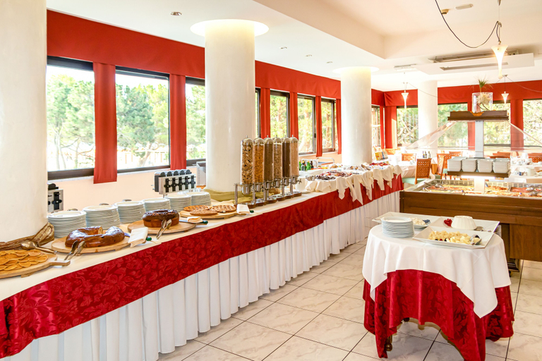 Food & Drinks 5, American Hotel, Udine
