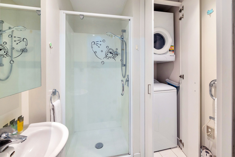 Bathroom 3, Harbour View Two Bedroom Apartment, Waitakere