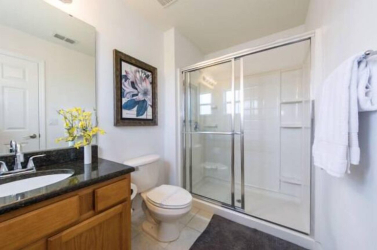 Bathroom 5, Encantada Resort, Osceola