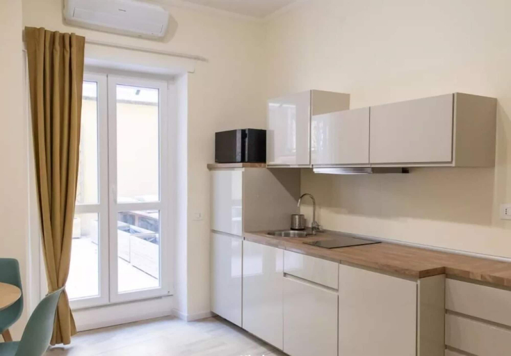 Private kitchen 4, Via delle Medaglie d'Oro, Rome