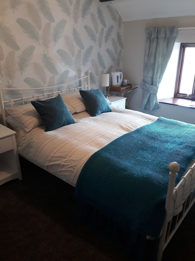 Bedroom 3, High Greenside Farmhouse B&B, Cumbria
